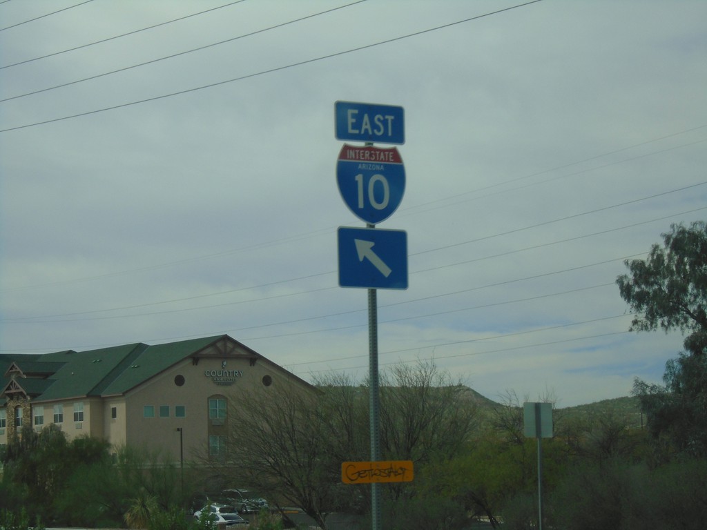 I-10 Frontage Road at I-10 East