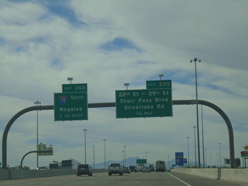 I-10 East Approaching Exits 259 and 260