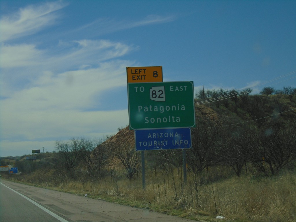 I-19 South - Use Exit 8 For AZ-82