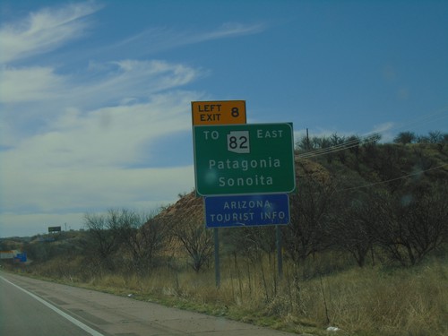 I-19 South - Use Exit 8 For AZ-82