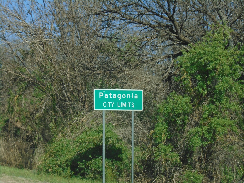 AZ-82 East - Patagonia City Limits