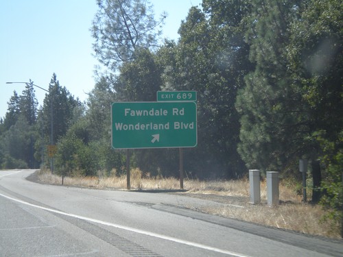 I-5 South - Exit 689