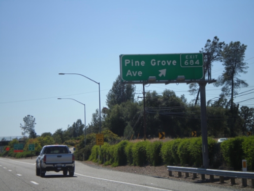 I-5 South - Exit 684