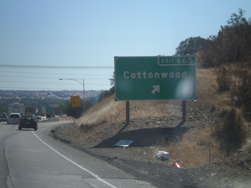 I-5 South - Exit 665