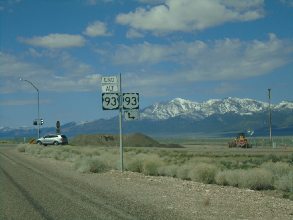 End Alt. US-93 South at US-93 - Lages Junction