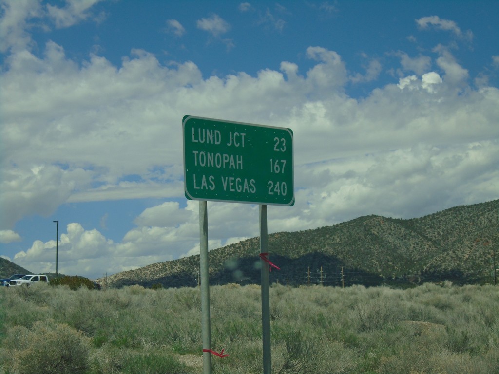 US-6 West - Distance Marker