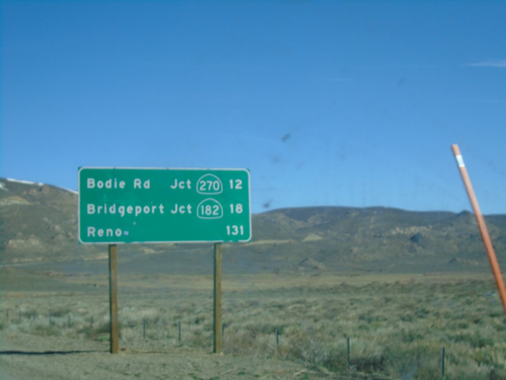 US-395 North - Distance Marker