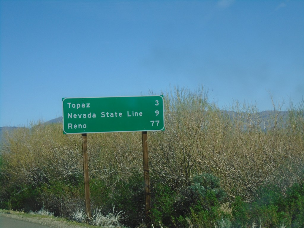 US-395 North - Distance Marker