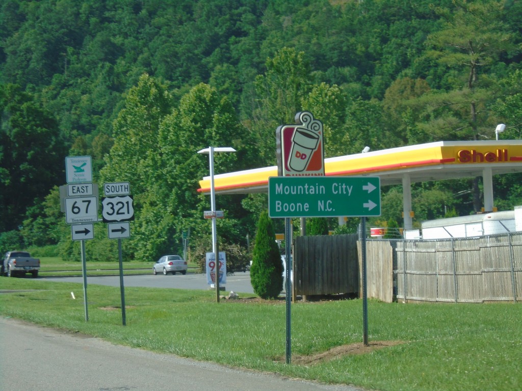 US-19E North at US-321/TN-67 - Hampton