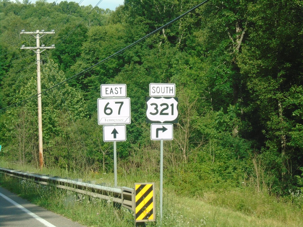 US-321 South/TN-67 East Split