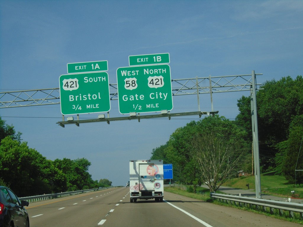 I-81 South - Exits 1A and 1B