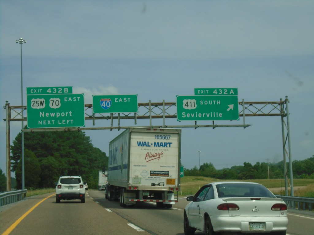 I-40 East - Exits 432A and 432B