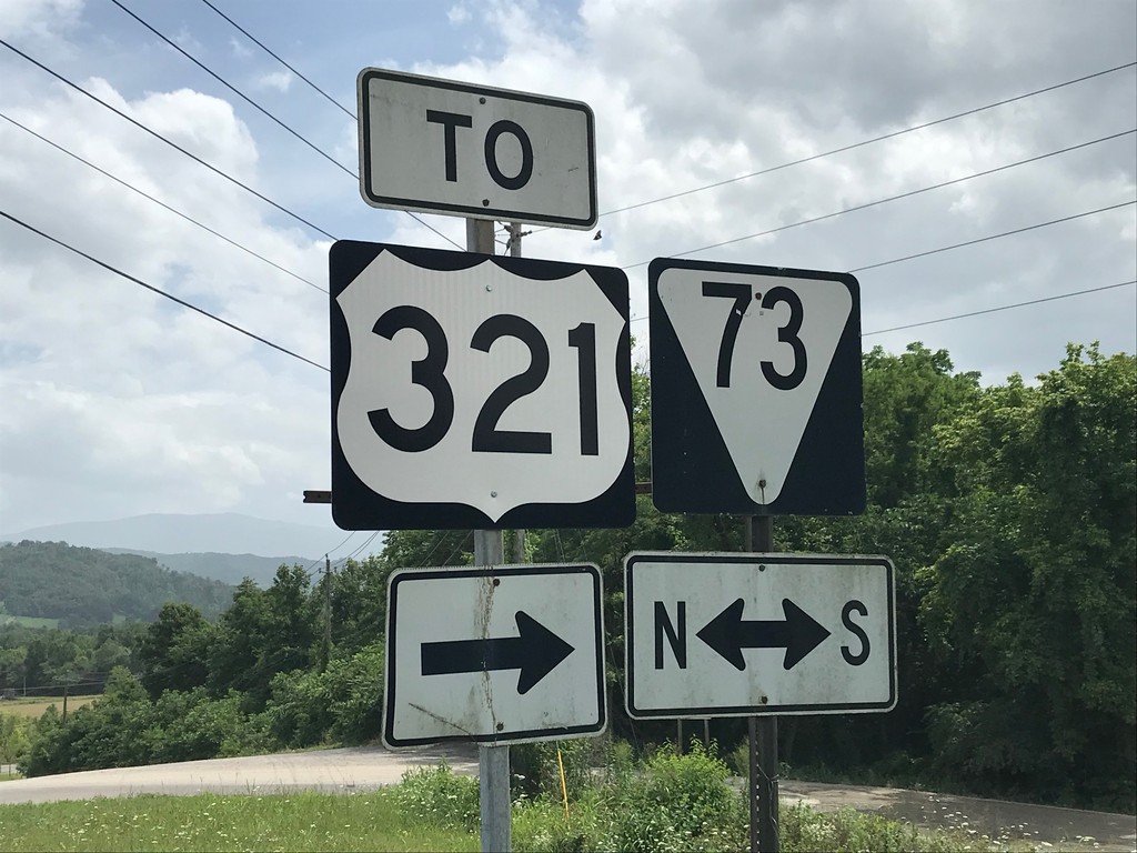 I-40 East Exit 440 Offramp at TNS-73