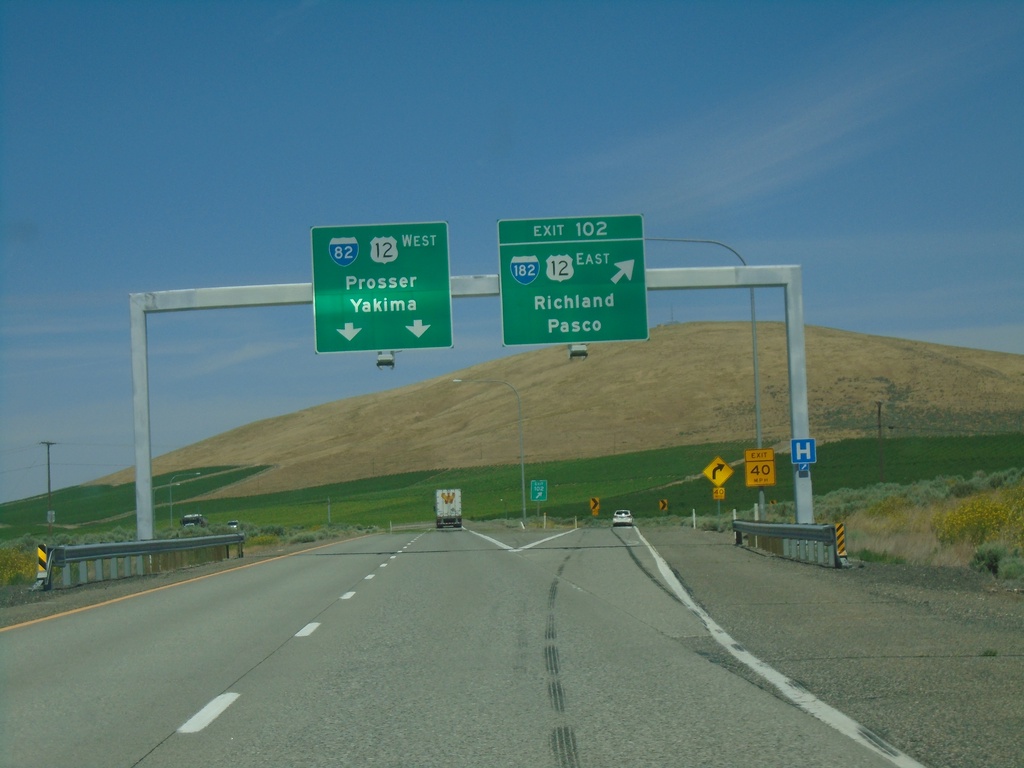 I-82 West - Exit 102