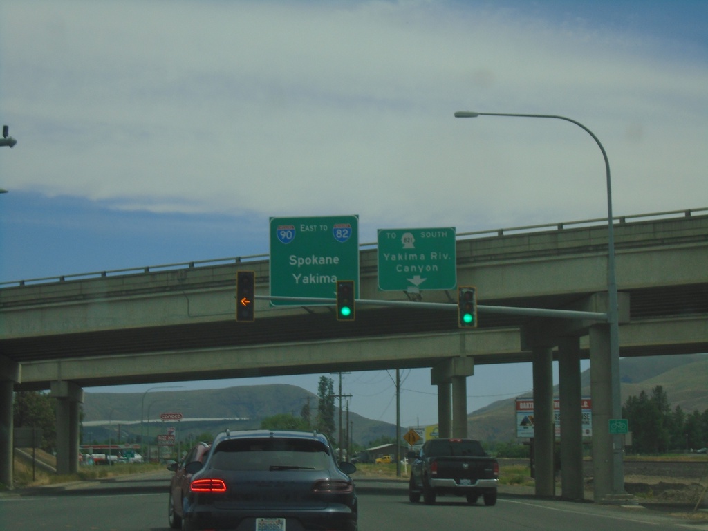 Canyon Road at I-90/US-97