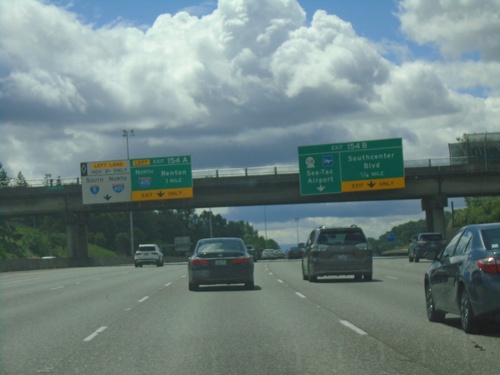 I-5 South - Exit 154B and 154A