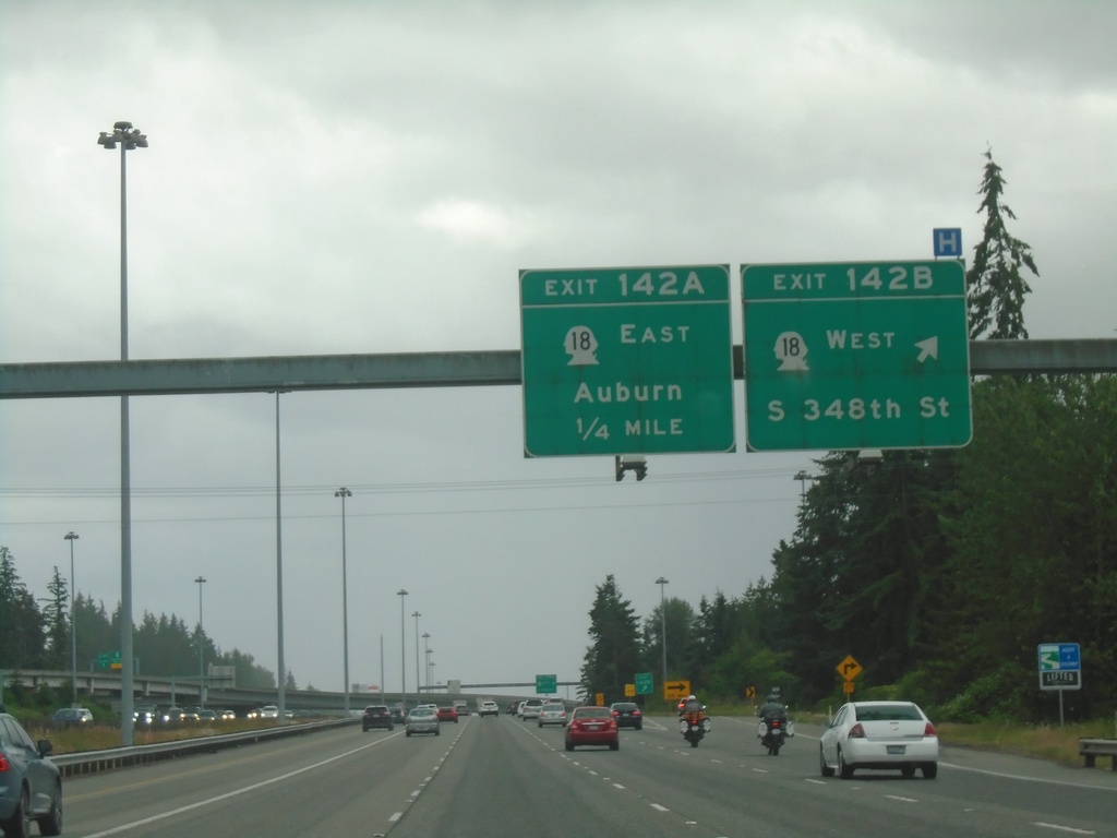 I-5 South - Exits 142B and 142A