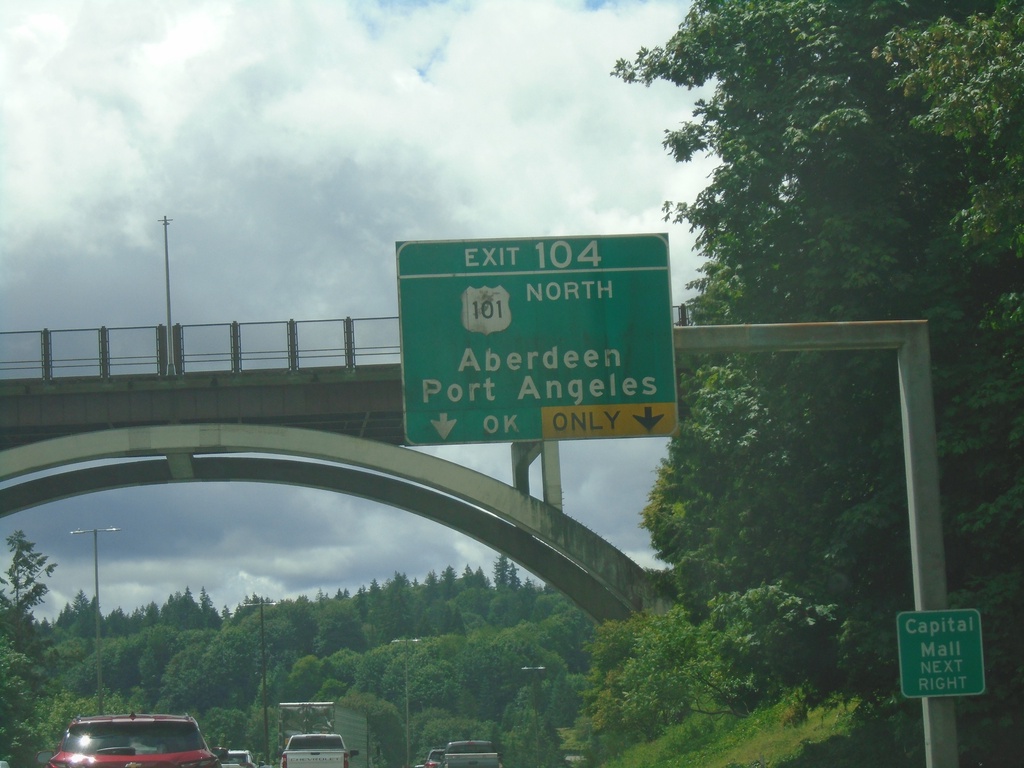 I-5 South - Exit 104