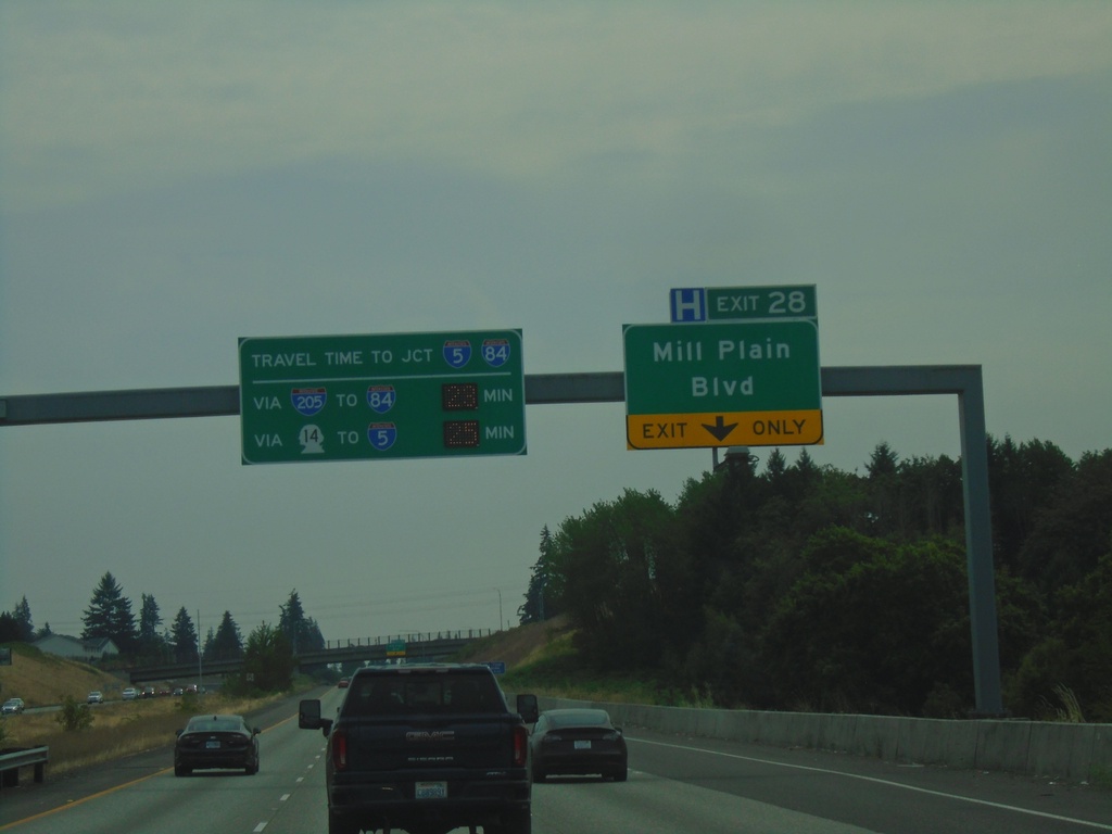 I-205 South - Exit 28