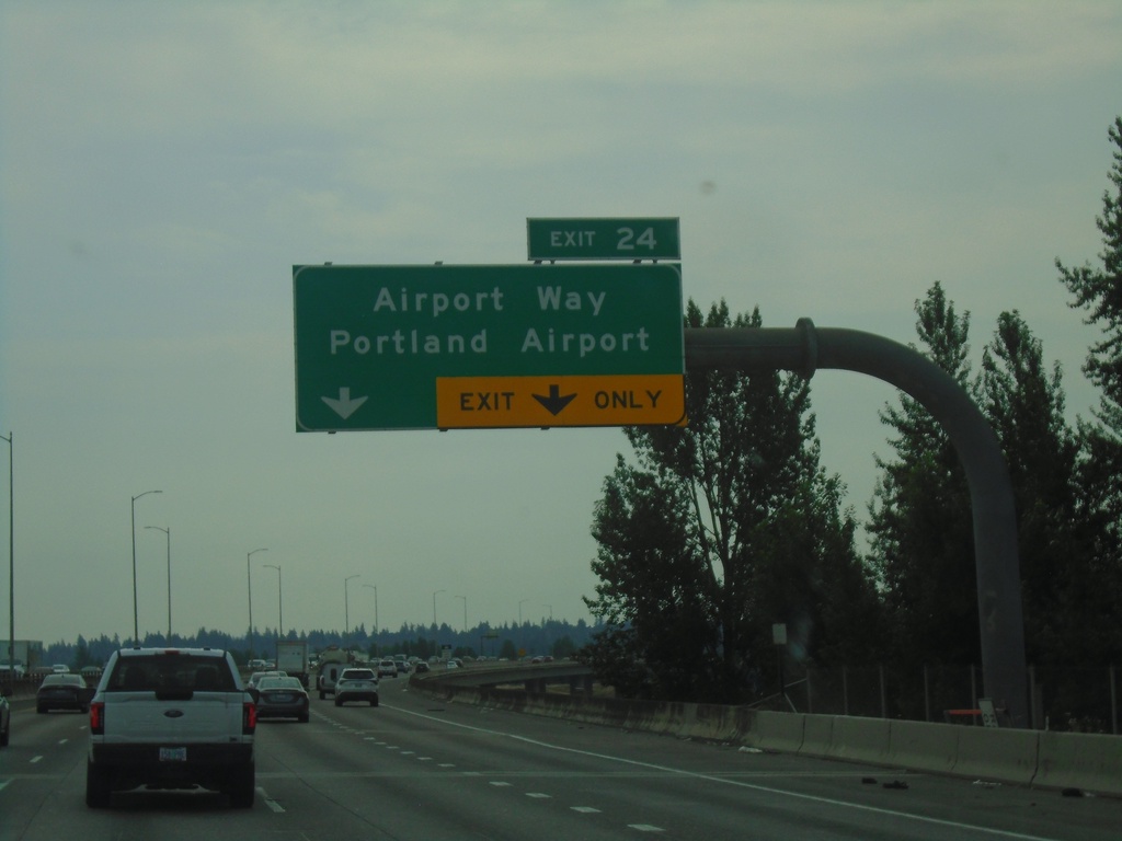 I-205 South - Exit 24