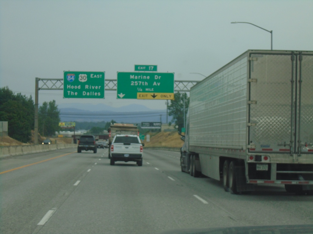 I-84 East Approaching Exit 17