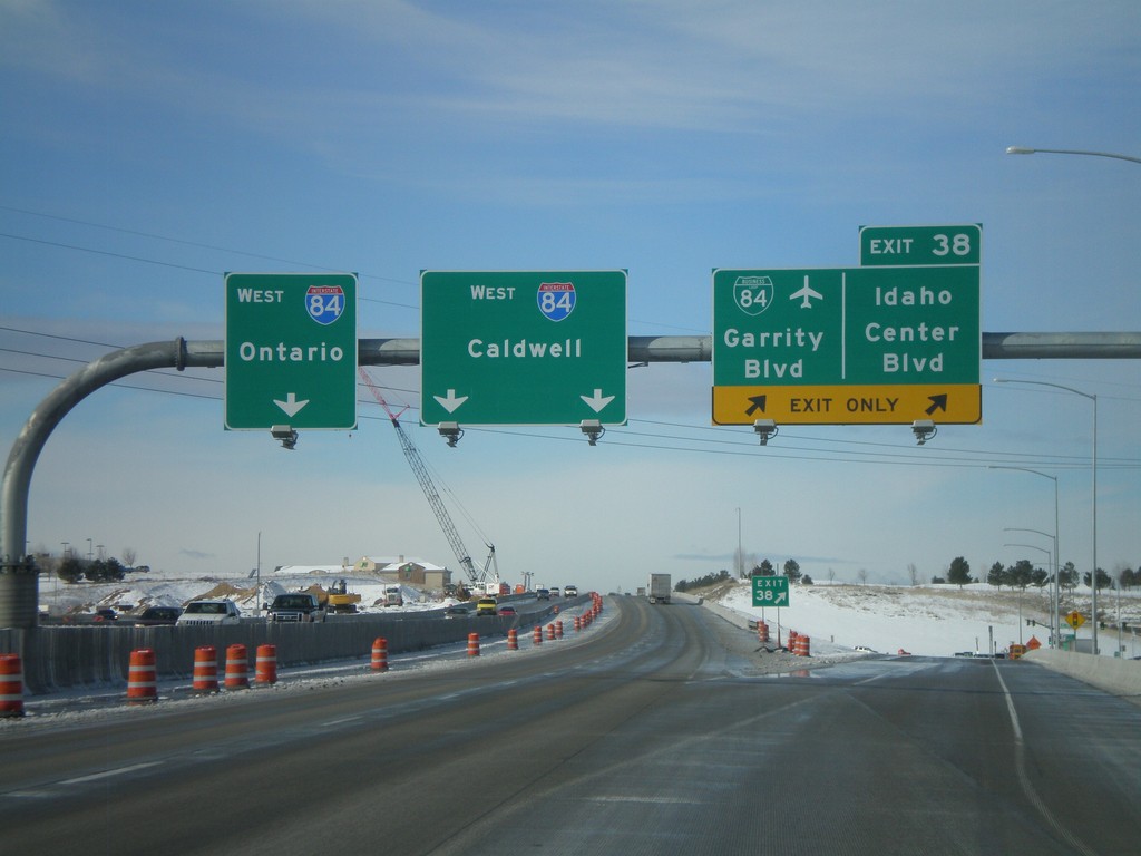 I-84 West - Exit 38