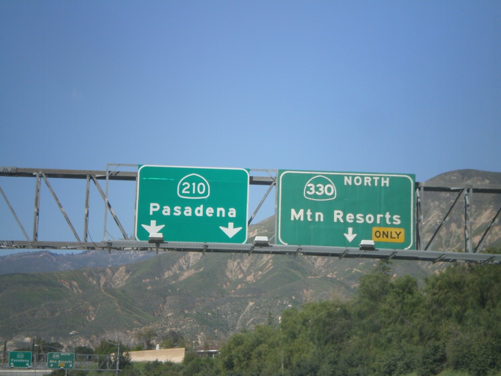 CA-210 West Approaching Exit 81