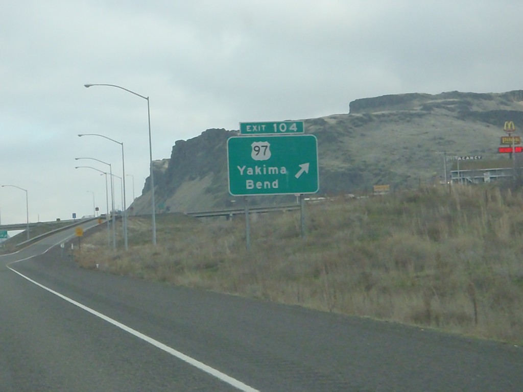 I-84 East - Exit 104