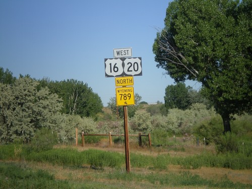 US-16/US-20 West/WY-789 North - Manderson