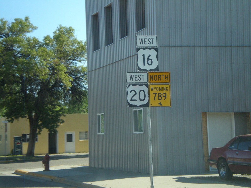 US-16/US-20 West/WY-789 North - Basin