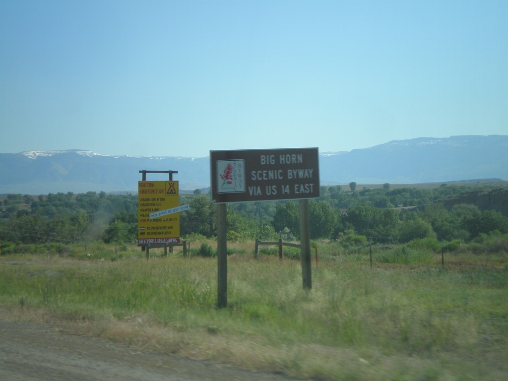 US-14 Scenic Byway Information on US-16/US-20 West/WY-789 North