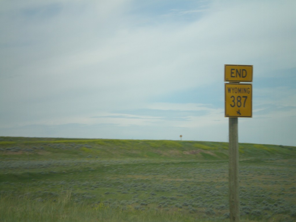 End WY-387 West at I-25/US-87