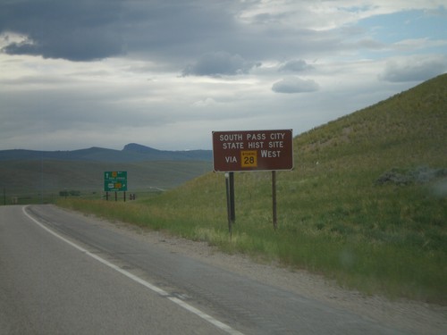 US-287/WY-789 North Approaching WY-28