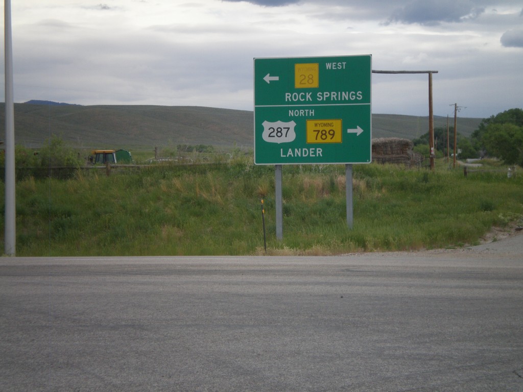 US-287/WY-789 North at WY-28