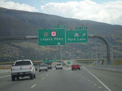 I-15 South - Exits 325 and 324