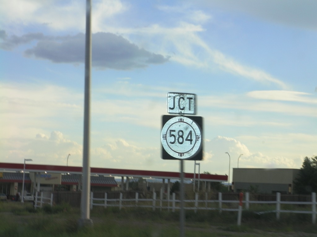 US-84/US-285 South Approaching NM-584