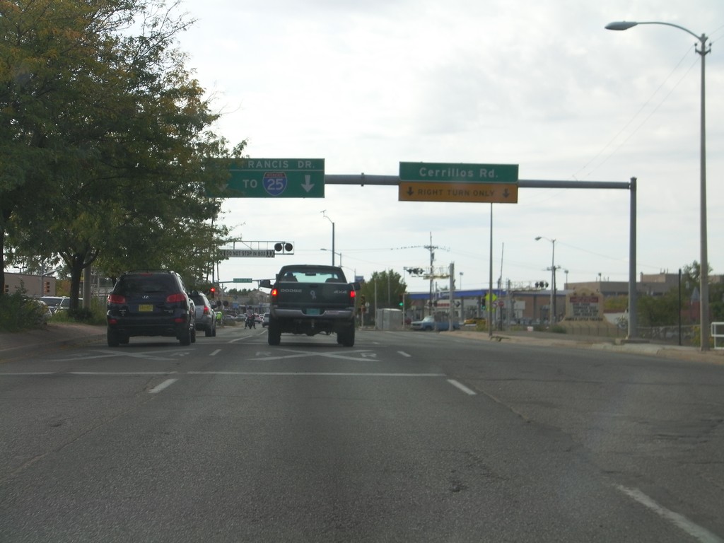 US-84/US-285 South At NM-14