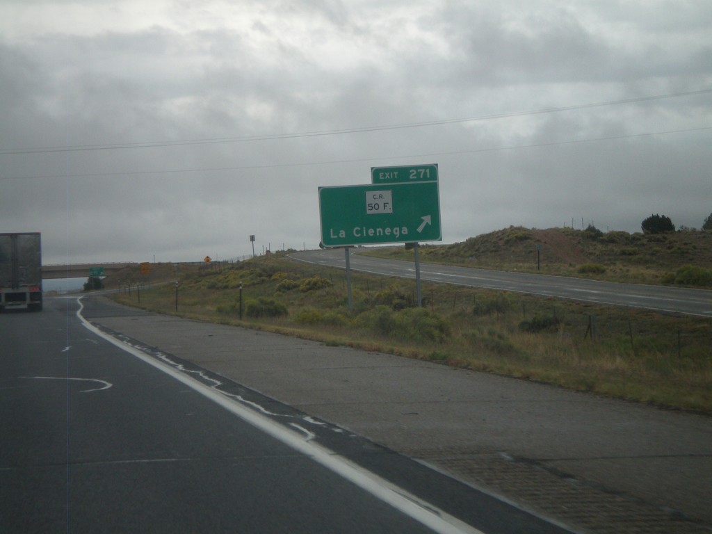 I-25 North - Exit 271