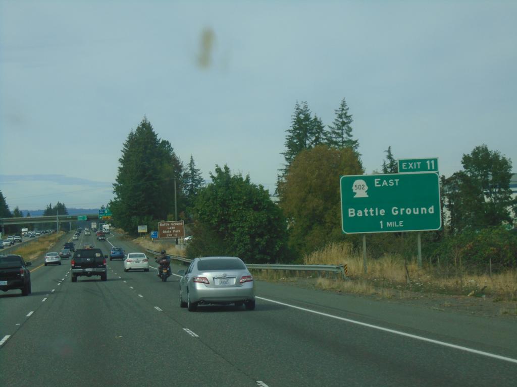 I-5 North - Exit 11