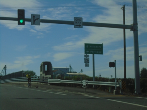 Glencoe Road South at US-26 East