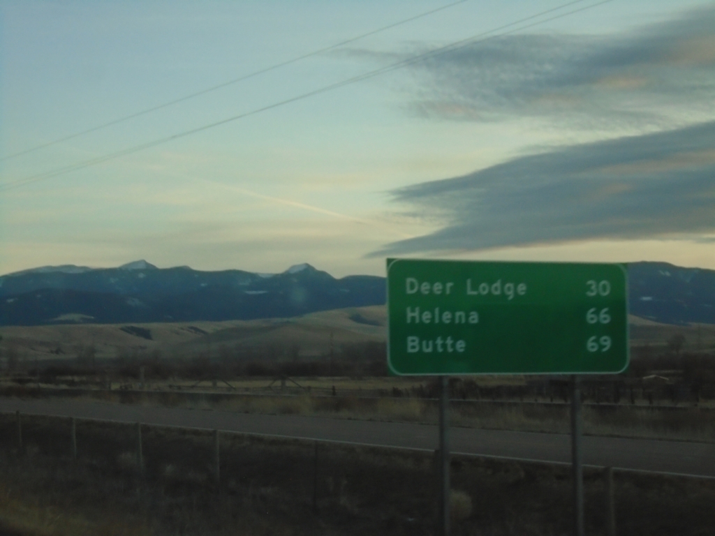 I-90 East - Distance Marker