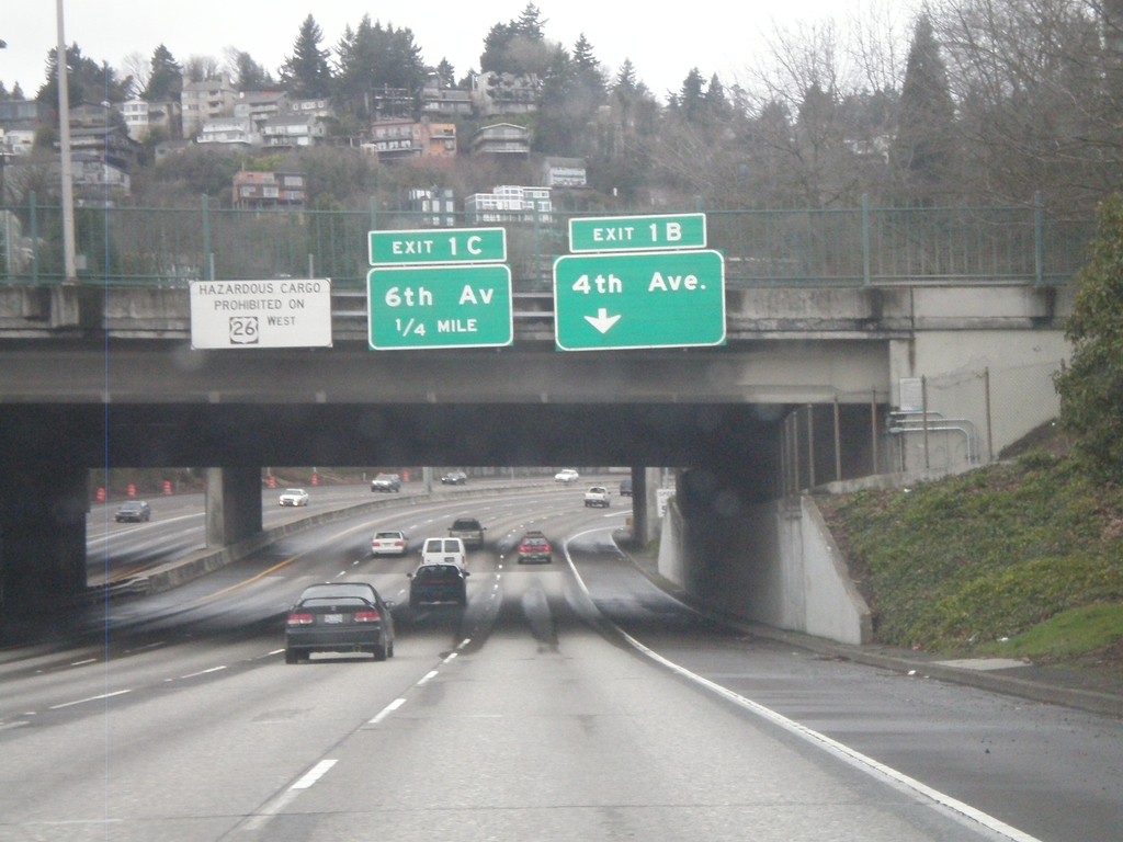 I-405 North - Exits 1B and 1C