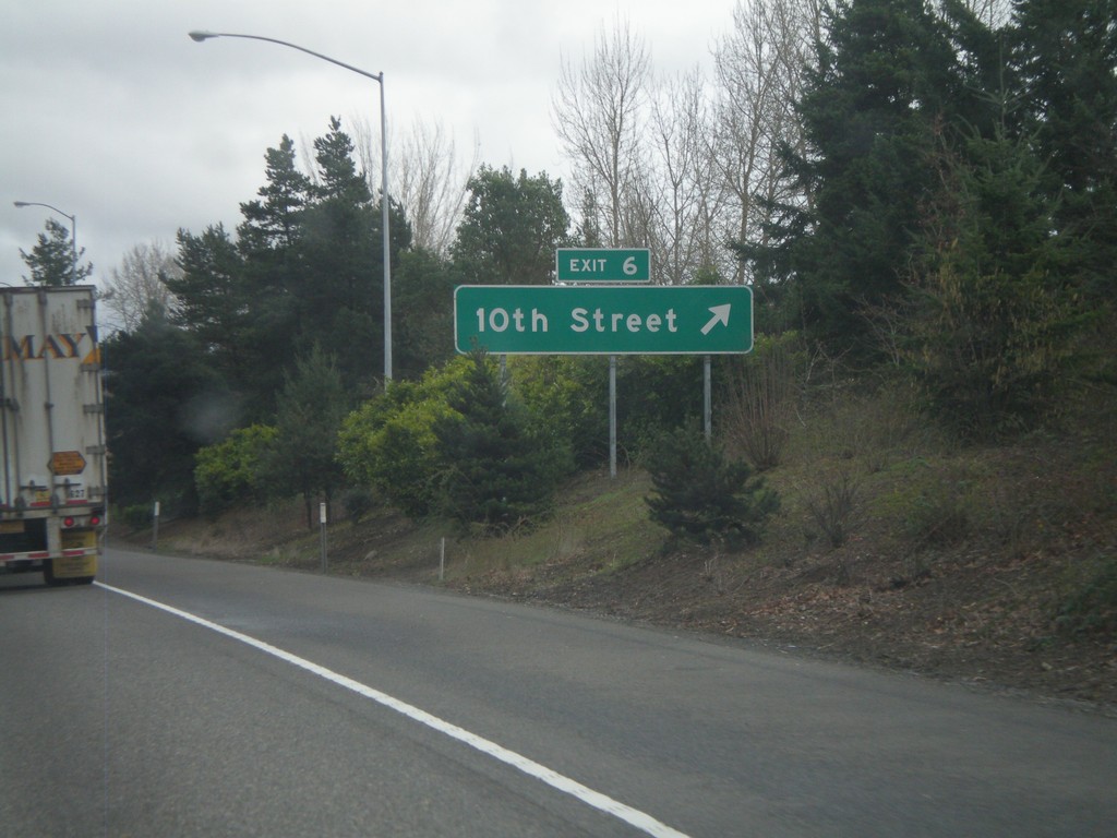 I-205 North - Exit 6