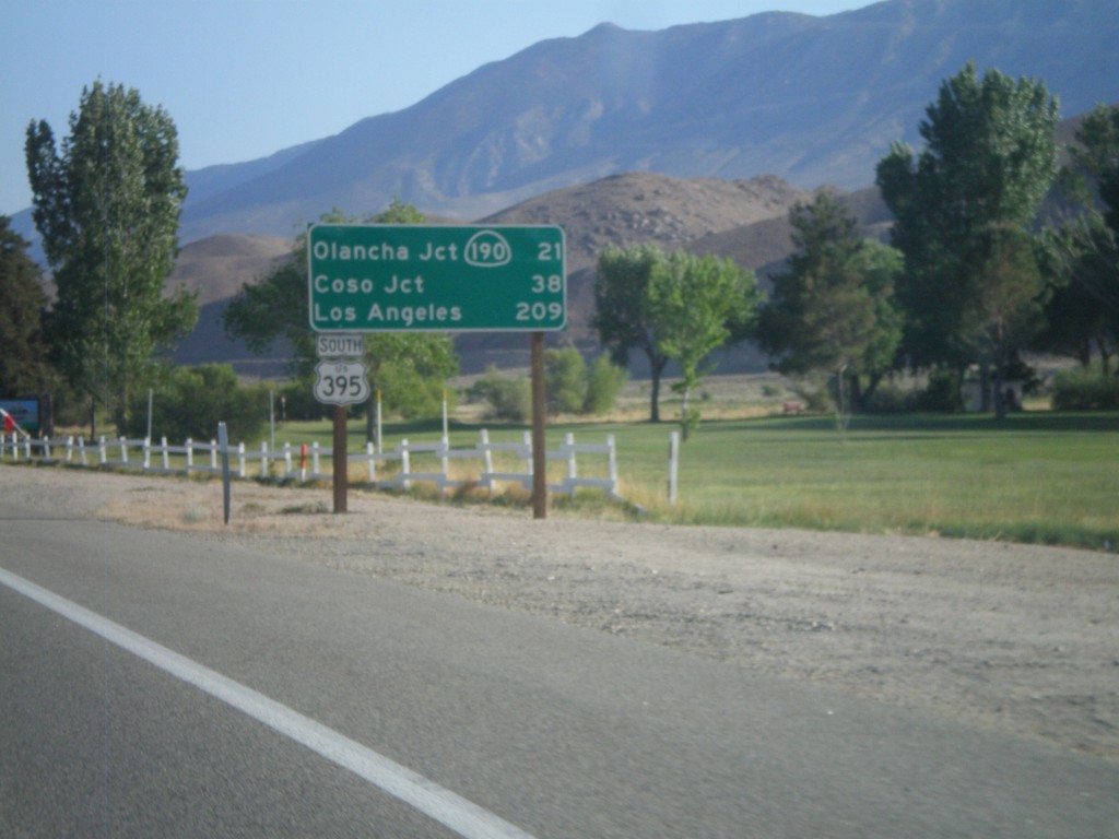 US-395 South - Distance Marker