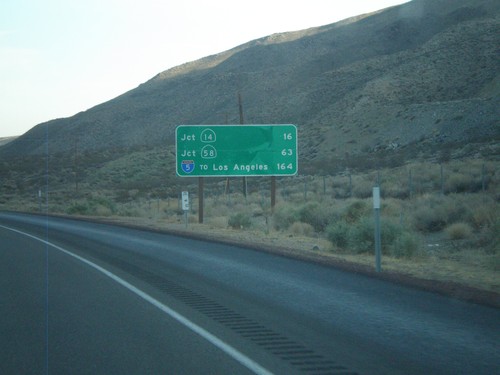 US-395 South - Distance Marker