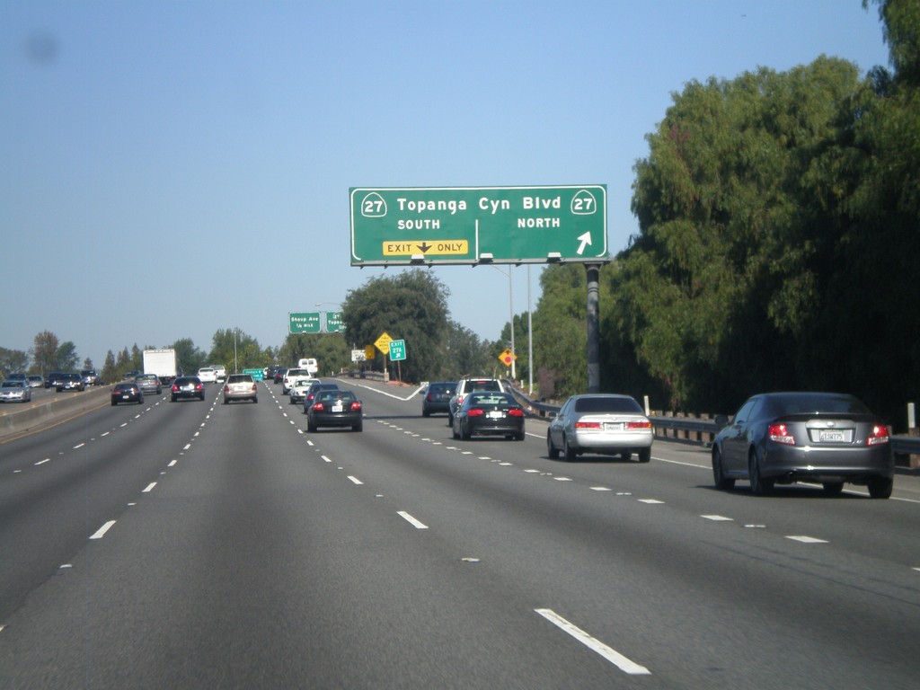 US-101 North - Exits 27A and 27B