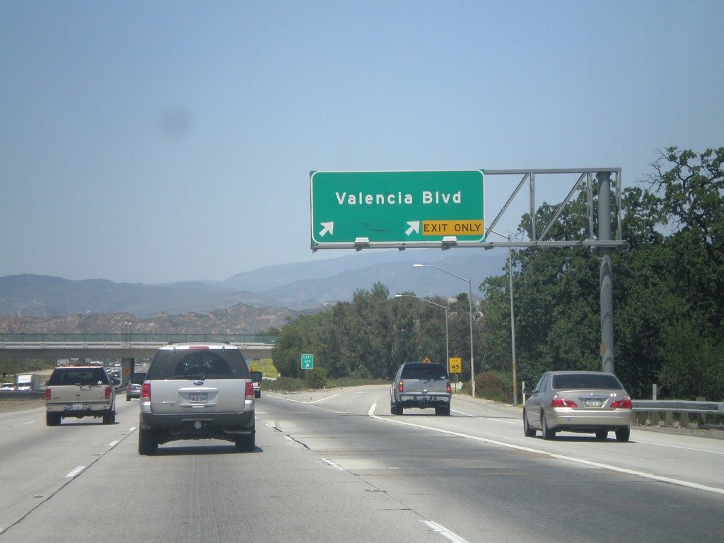 I-5 North - Exit 169