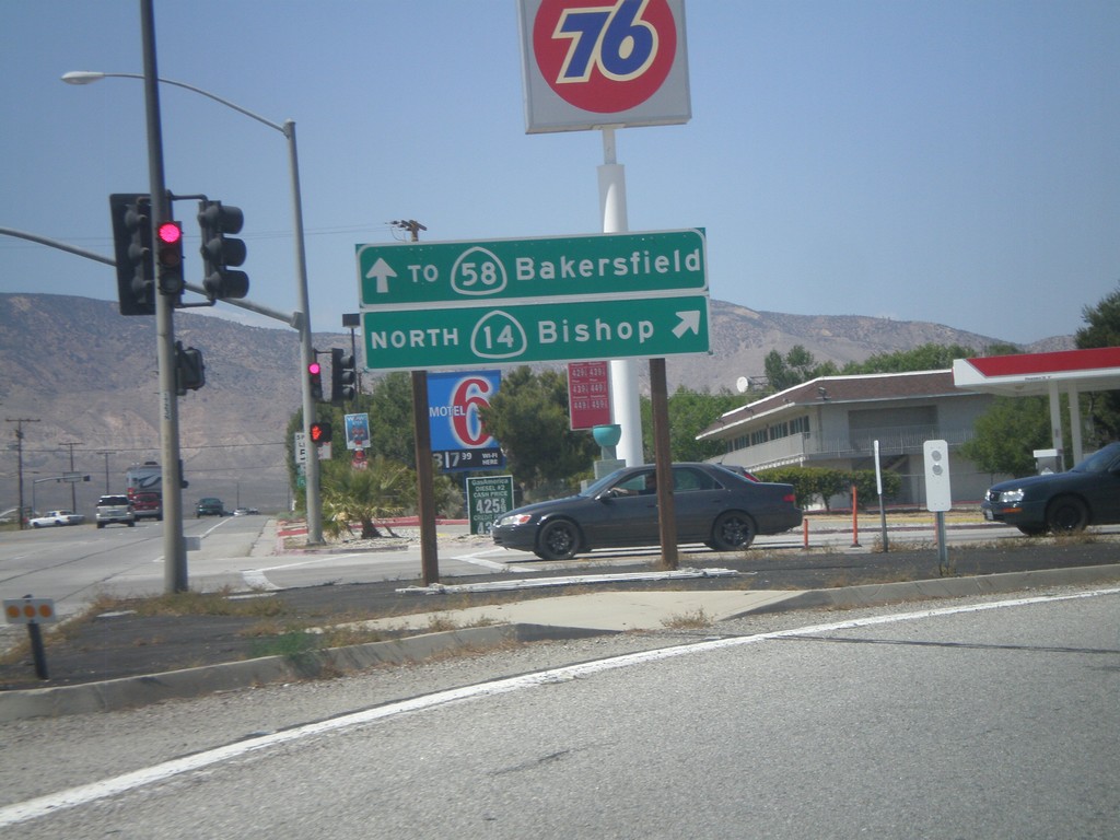 CA-14 North at Bus. CA-58 West