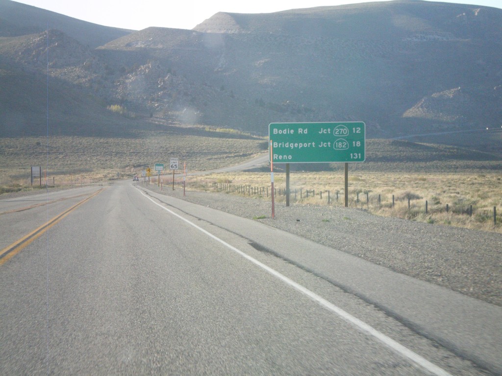 US-395 North - Distance Marker