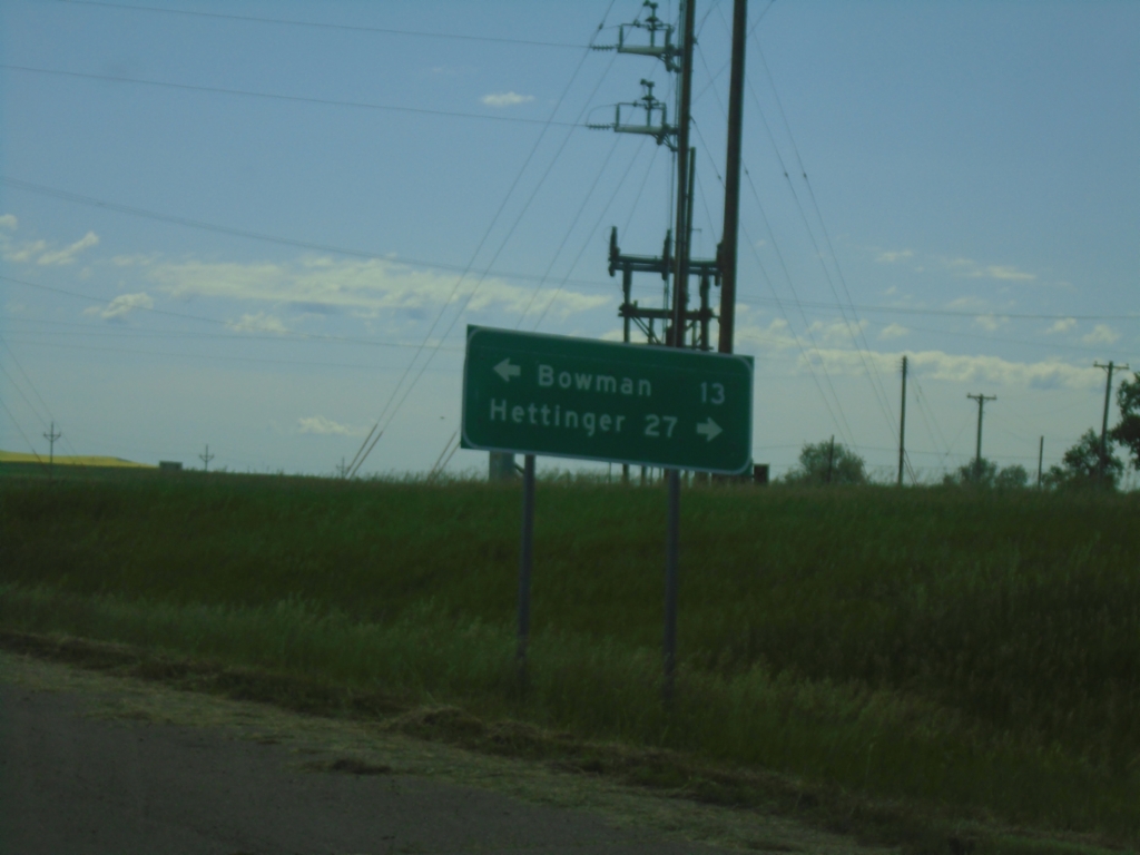 End ND-67 at US-12
